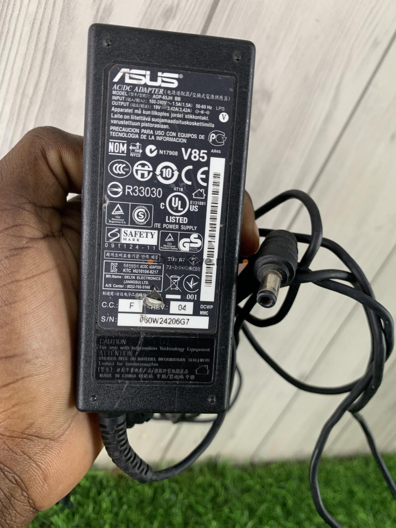 Chargeur Asus Venu