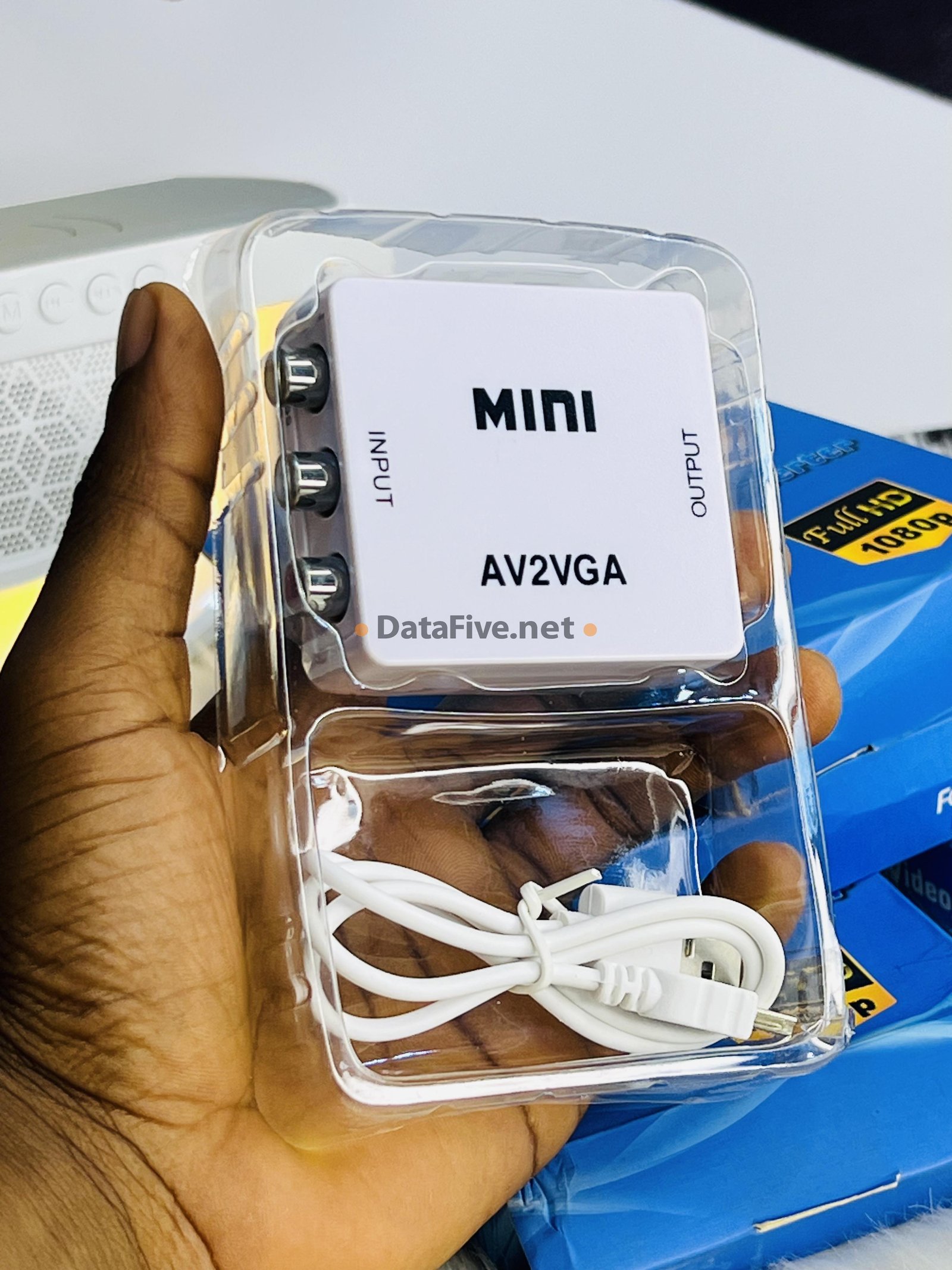 Adaptateur Mini AV2VGA