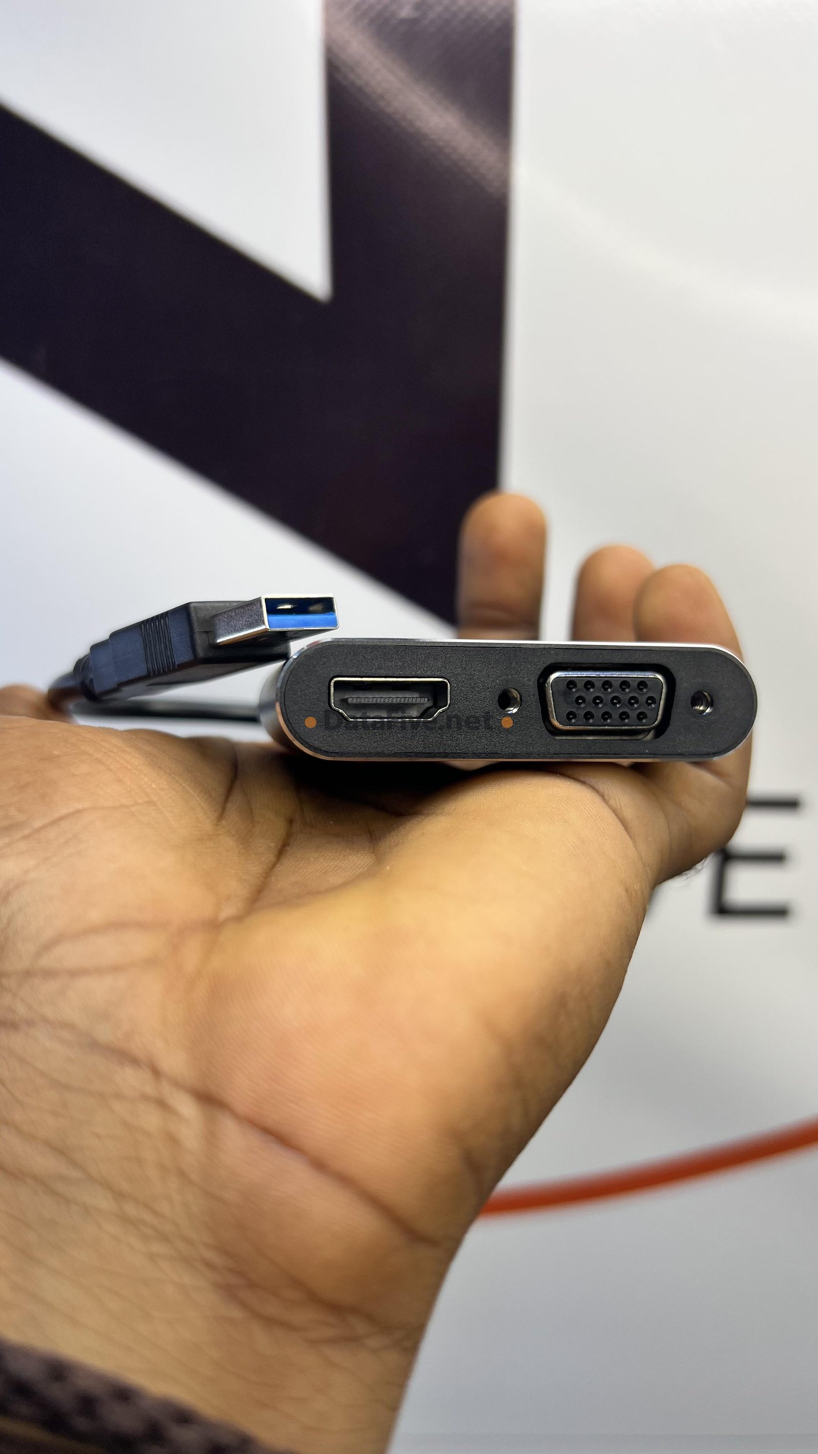 Adaptateur USB  HDMI /  VGA