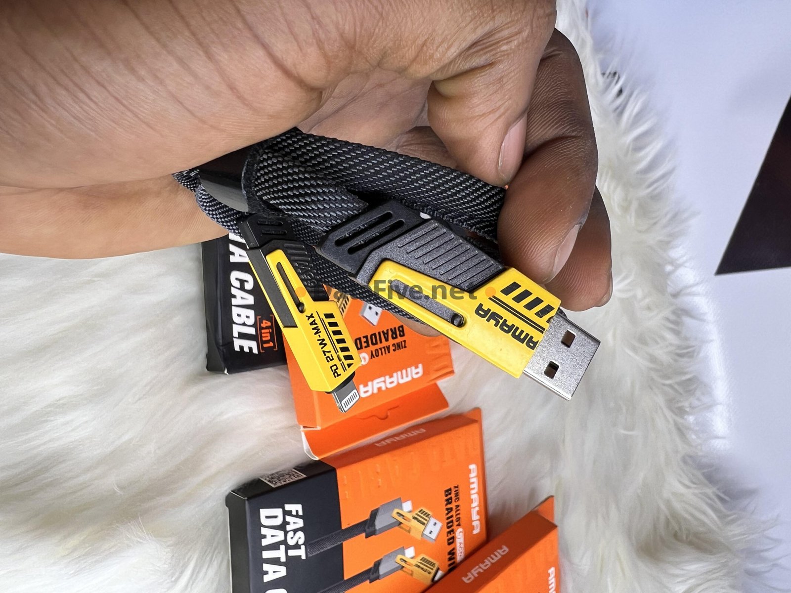 Cable Amaya 4 en 1