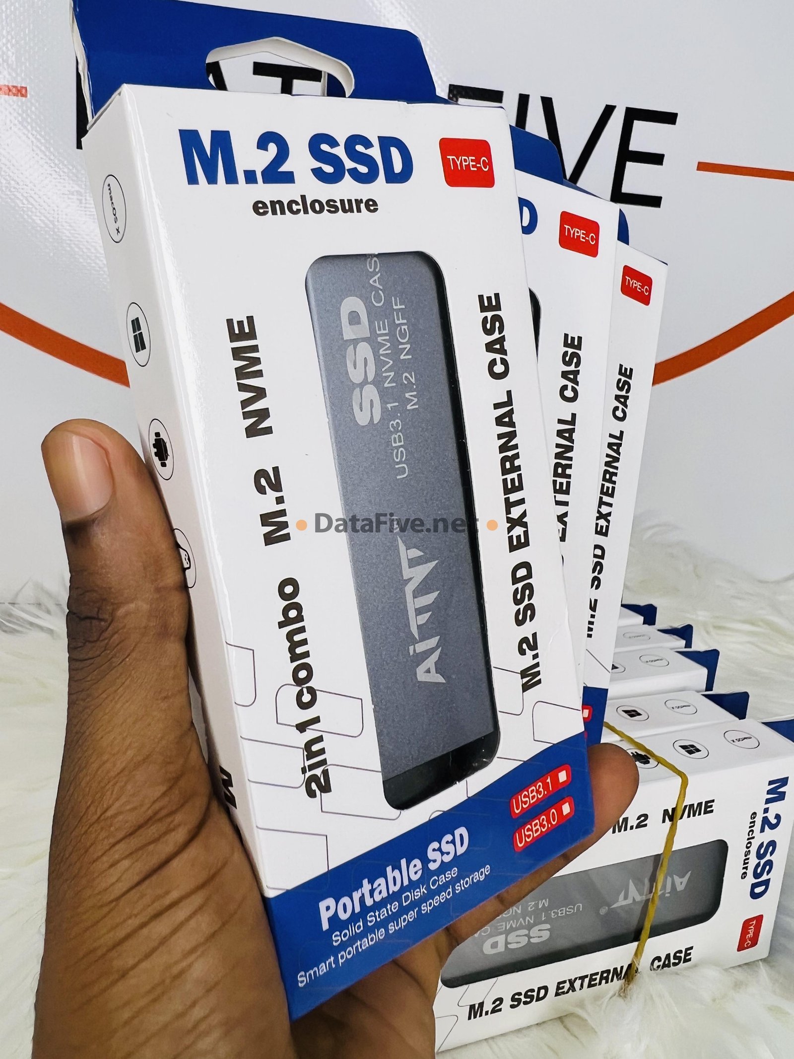 Boitier SSD M2 AiTTI